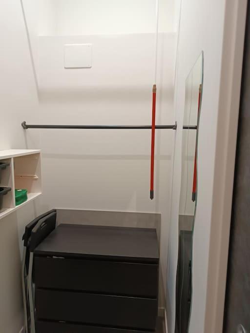 Ba Luigi Apartment Bari Bagian luar foto