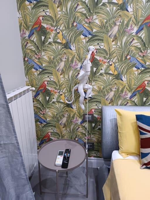 Ba Luigi Apartment Bari Bagian luar foto