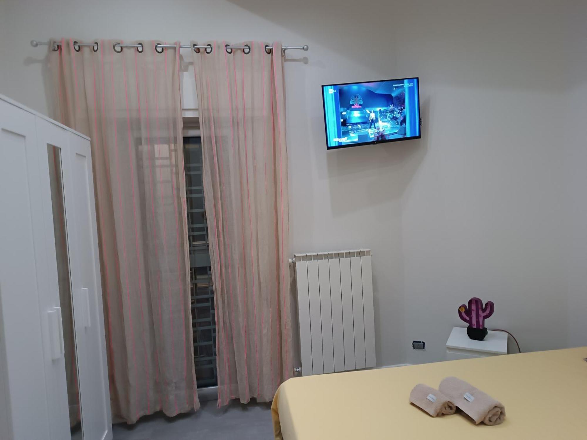 Ba Luigi Apartment Bari Bagian luar foto